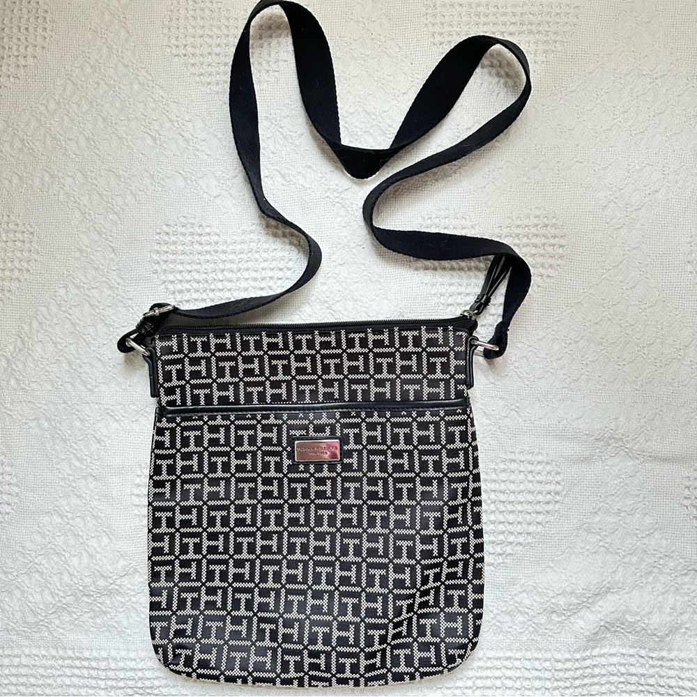 Tommy Hilfiger Crossbody Bag Purse